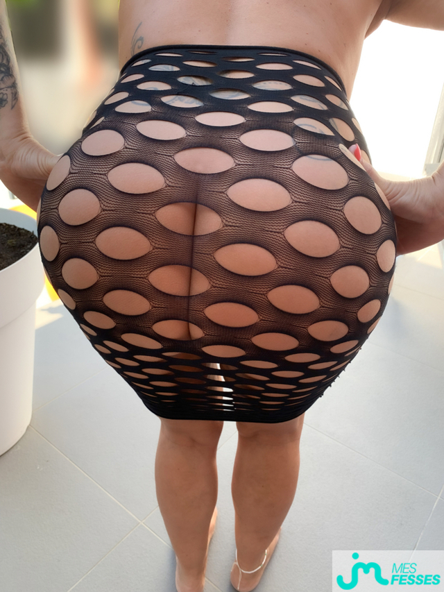 fesses de Dominath