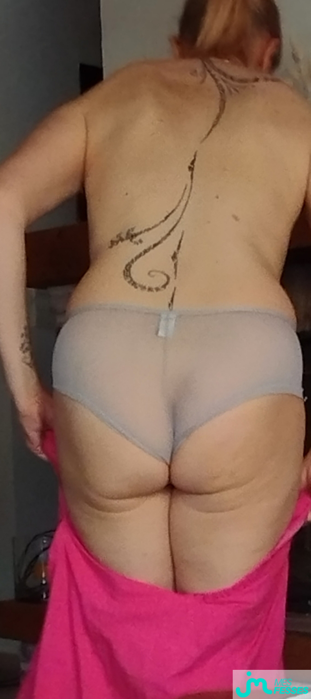 fesses de 85B