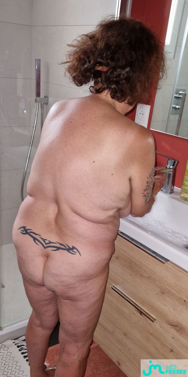 fesses de marie110D
