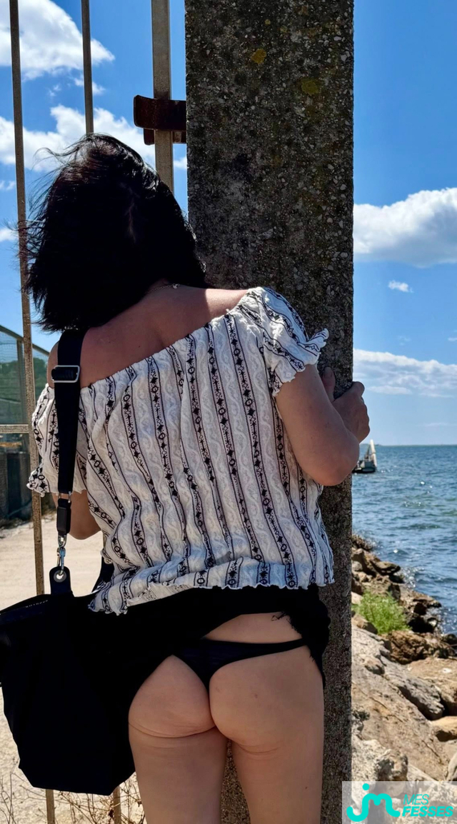 fesses de evie