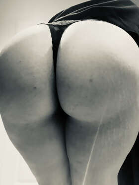 Photos de fesses : un peu plus de moi 