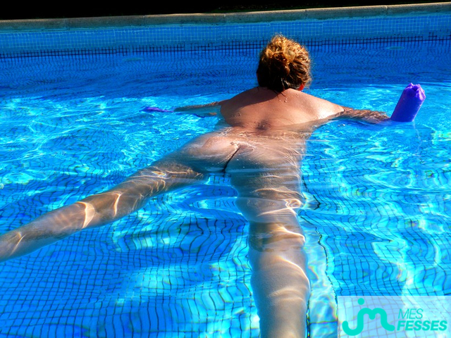 Photos de fesses : D&eacute;lassement