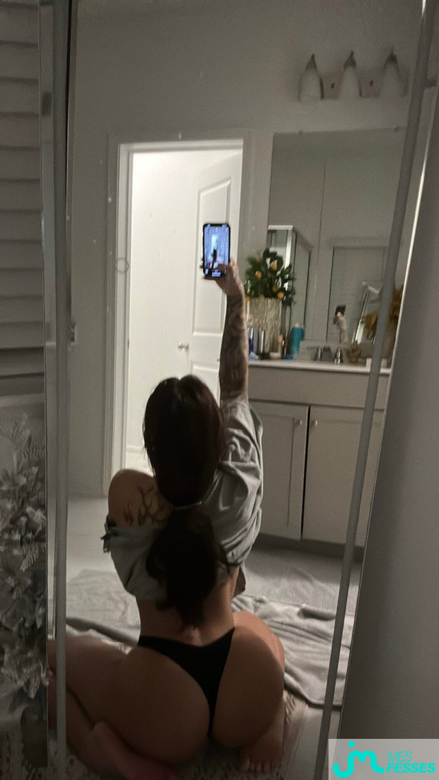 Photos de fesses : Encore de retour 