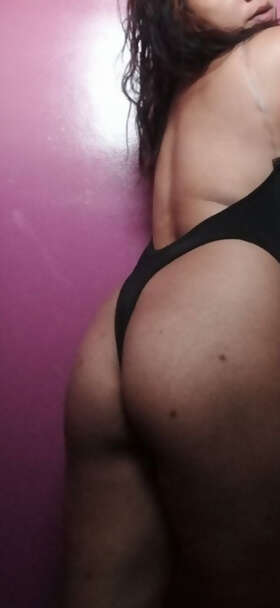 Photos de fesses : T&rsquo;aimes sa ?