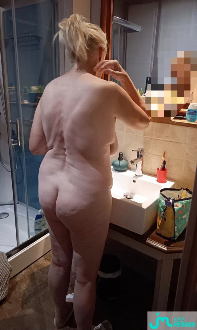 fesses de scdb6058