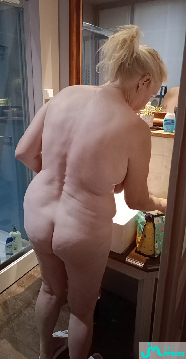 fesses de scdb6058