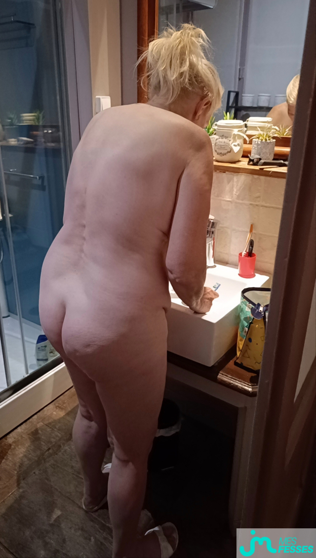 fesses de scdb6058