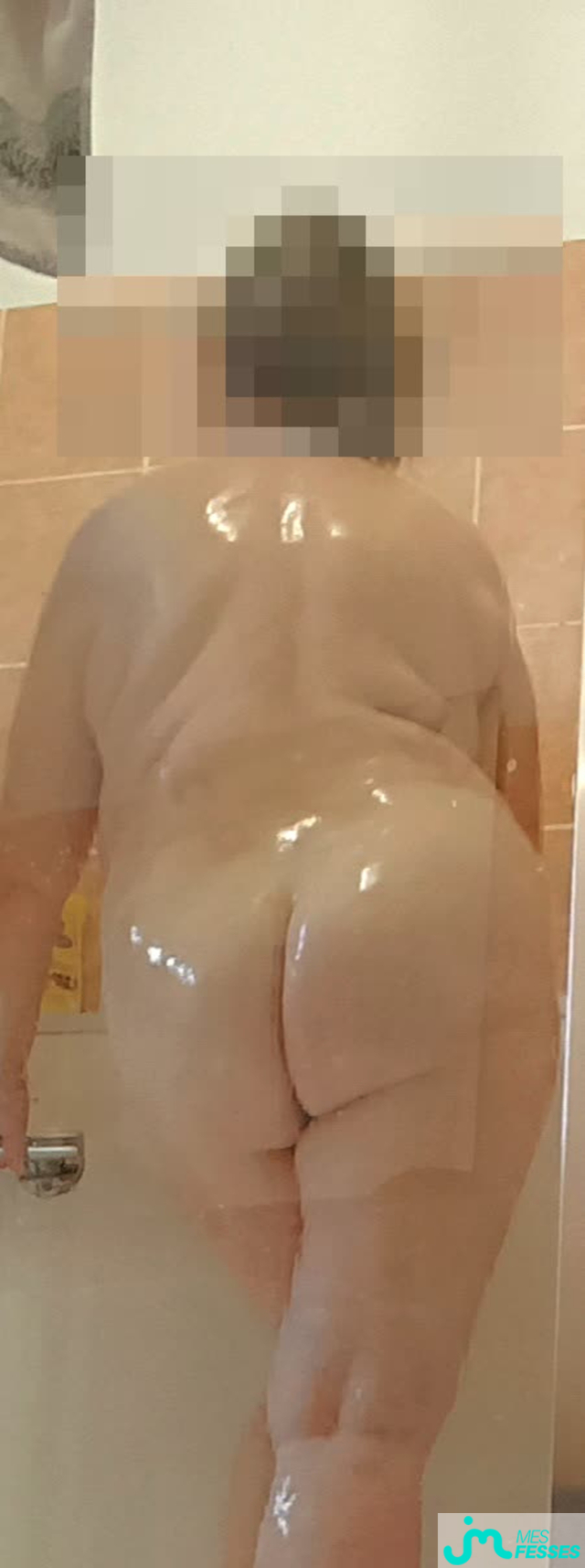 fesses de Lolo4145