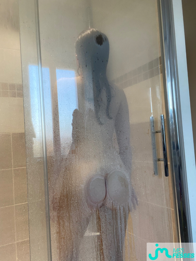 fesses de Romane86